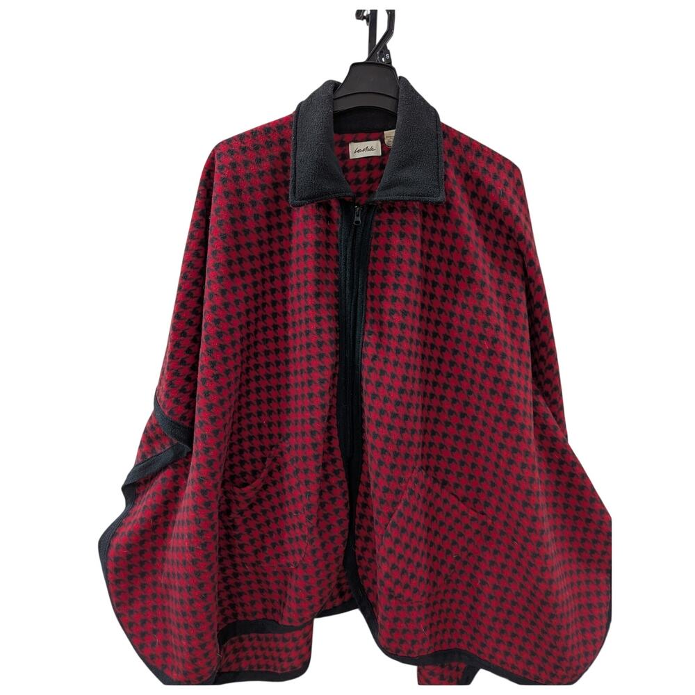 Le Moda Lord Daniel One Sz fits most Boffola Plaid Pullover/Zip Poncho Cape